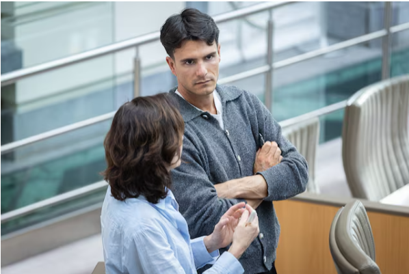 Vooruit dreigt met exit: Rousseau eist meerwaarde taks